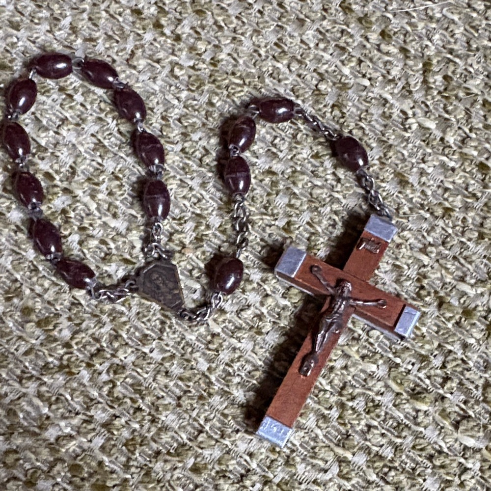 Brown and Silver pocket Rosary with Crucifix travel prayers one decade vintage